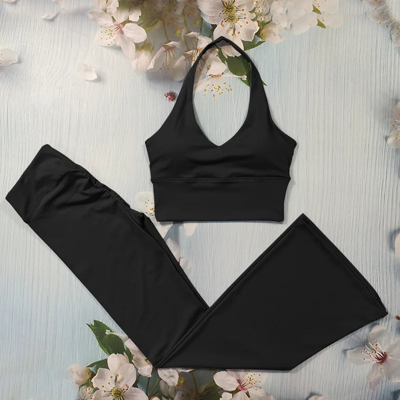Scrunch Yoga Set – Sports Bra & Flared Leggings