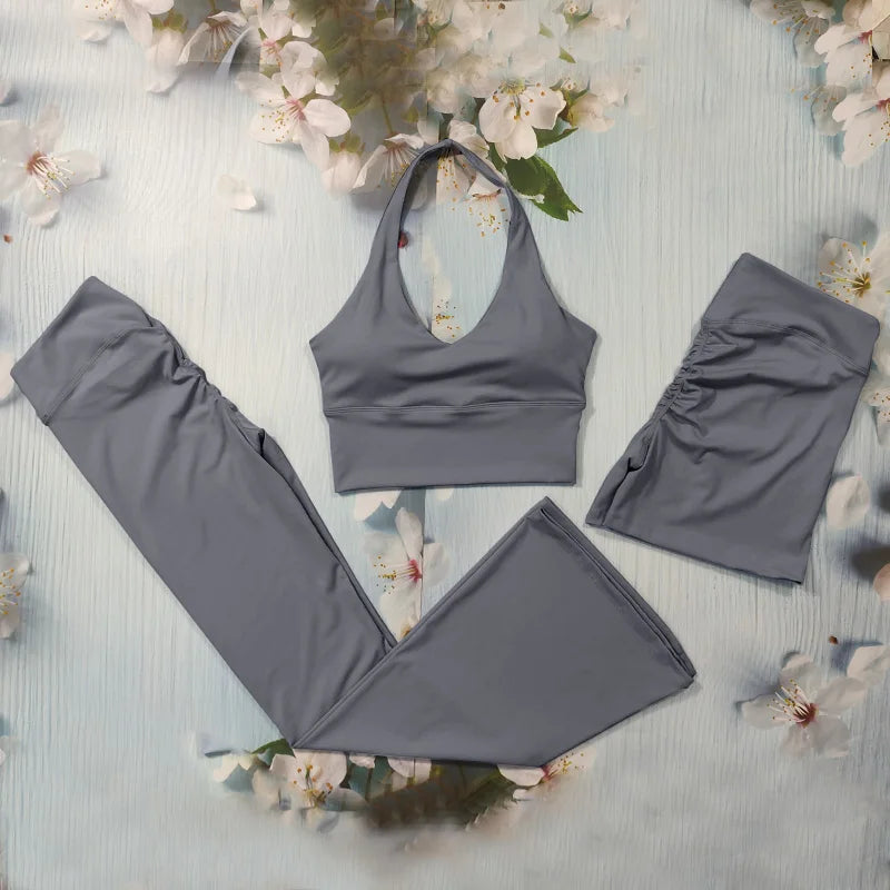 Scrunch Yoga Set – Sports Bra & Flared Leggings