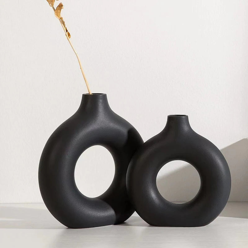 Modern Plastic Vase – Lightweight & Stylish Décor