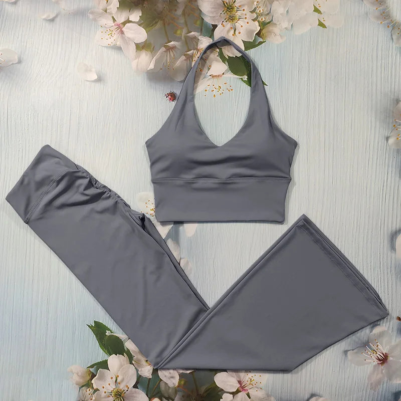 Scrunch Yoga Set – Sports Bra & Flared Leggings
