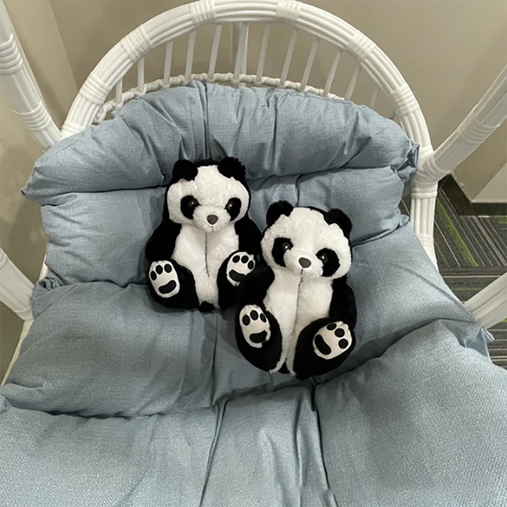 Highland Cow Plush Slippers