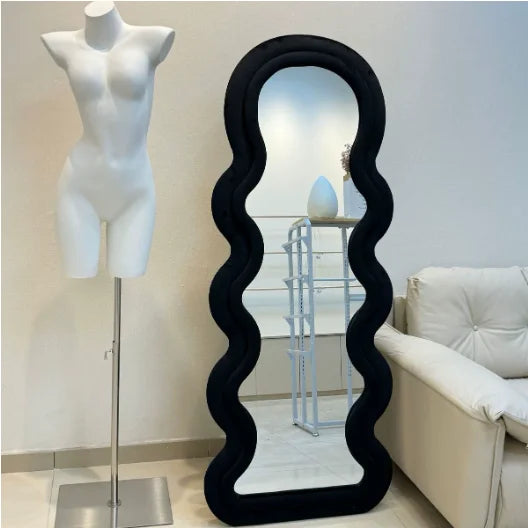Wave Full-Length Mirror – Modern Irregular Standing Mirror for Home & Boutiques
