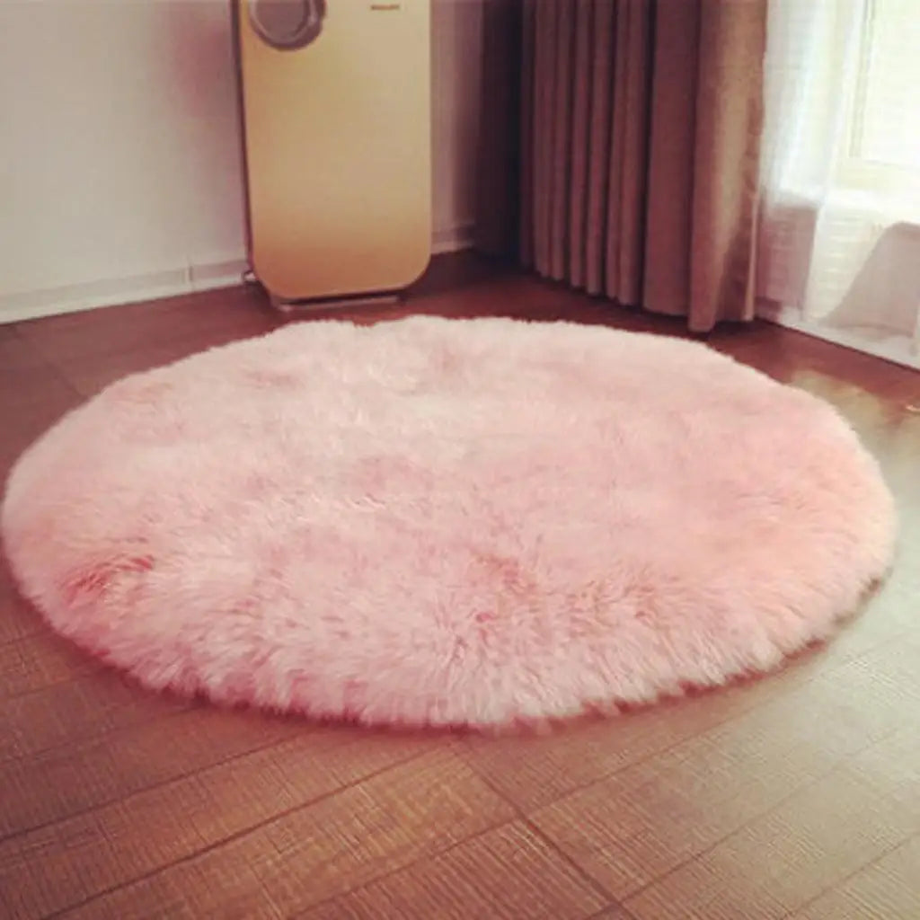 Soft Faux Sheepskin Area Rug – Small Plush Fur Carpet for Bedroom & Home Décor